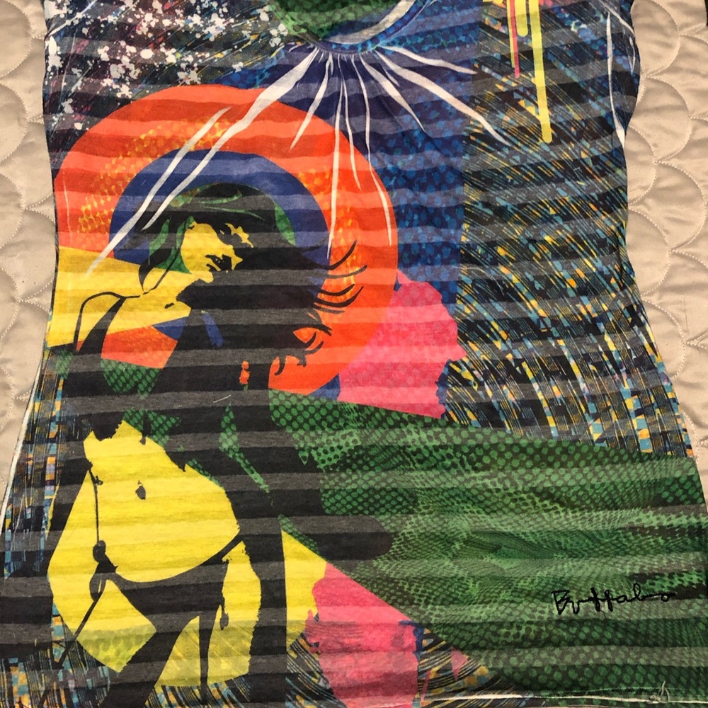 *Final Offer* Buffalo by David Bitton tee 💗💗💗